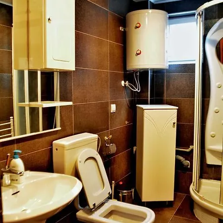 Elena Apartment *