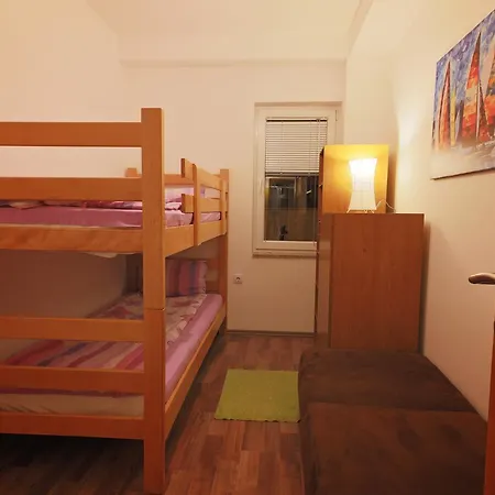 Apartment Elena *